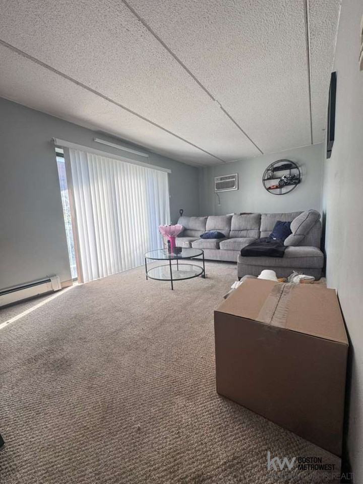32 Whites Ave #4407 - Photo 3 of 6