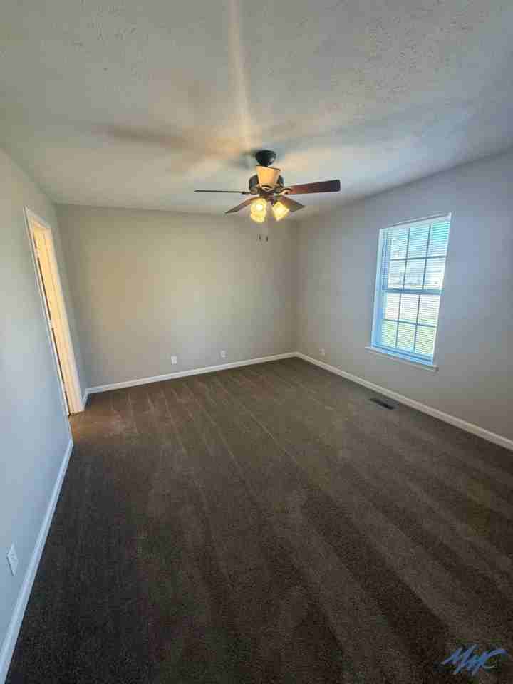 1110 Sentry Ct - Photo 3 of 22