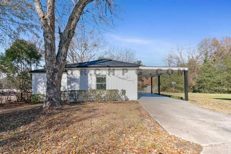 6929 Strickland St - Photo 2 of 24