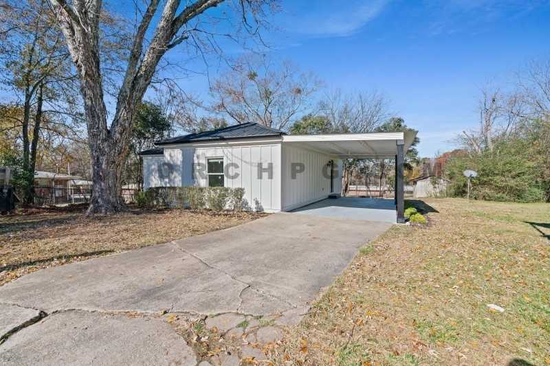 6929 Strickland St - Photo 3 of 24