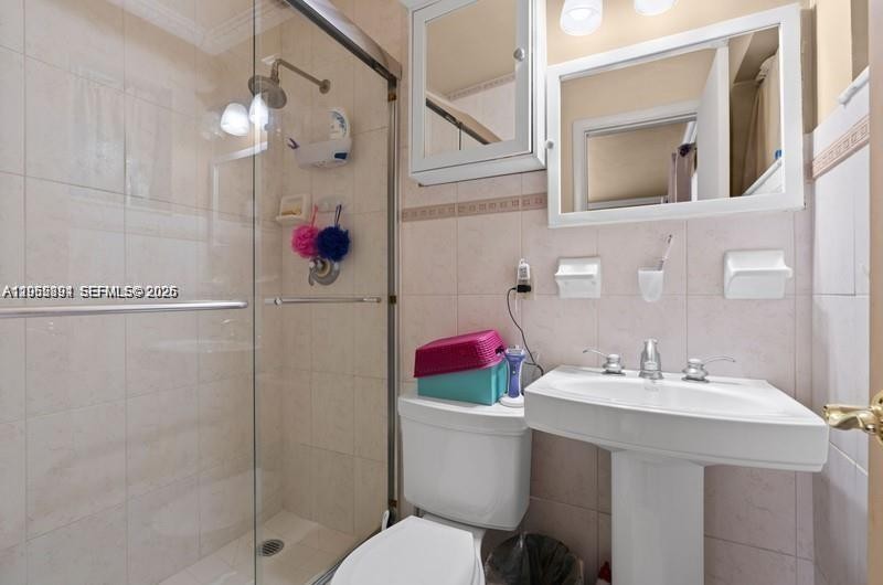 7880 Nw 11th St #0 - Photo 2 of 13