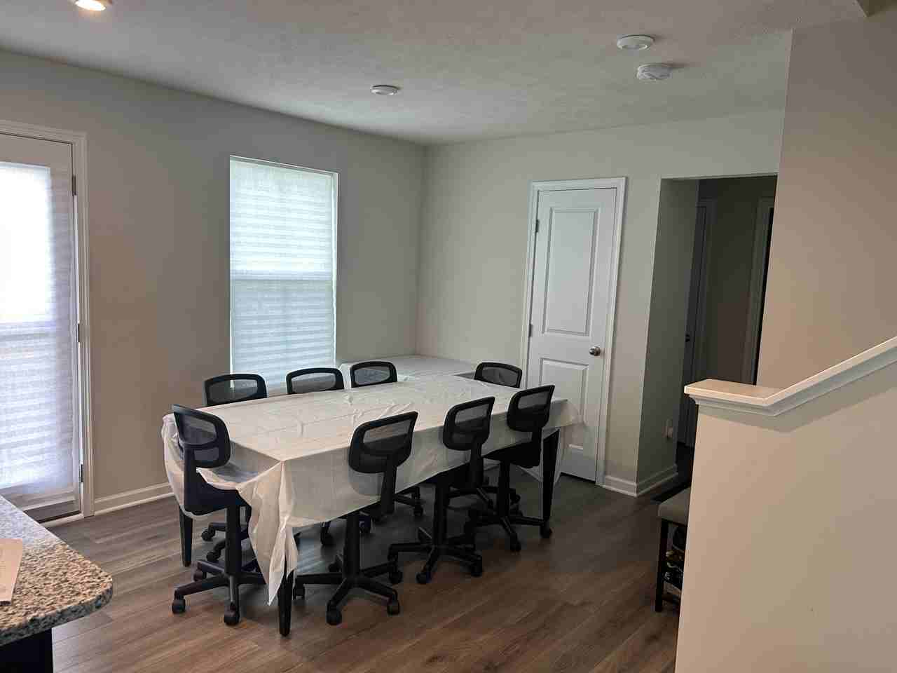 3293 Stafford Dr #1 - Photo 4 of 10