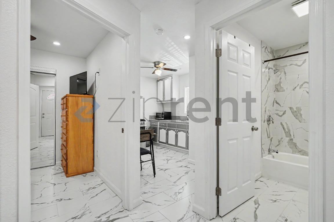 1208 Field Ave - Photo 6 of 19