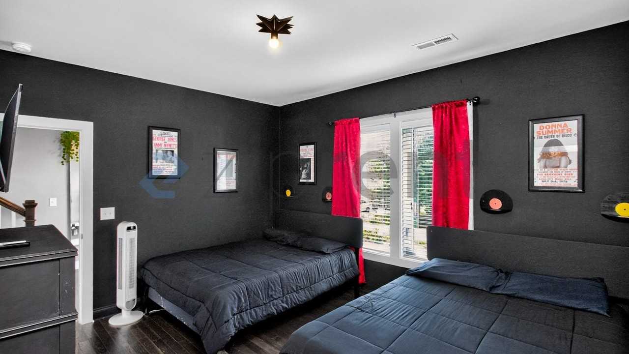 719 Douglas Ave #13 - Photo 7 of 36
