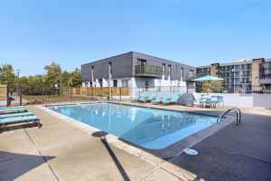 featured image of 10648 Huron St