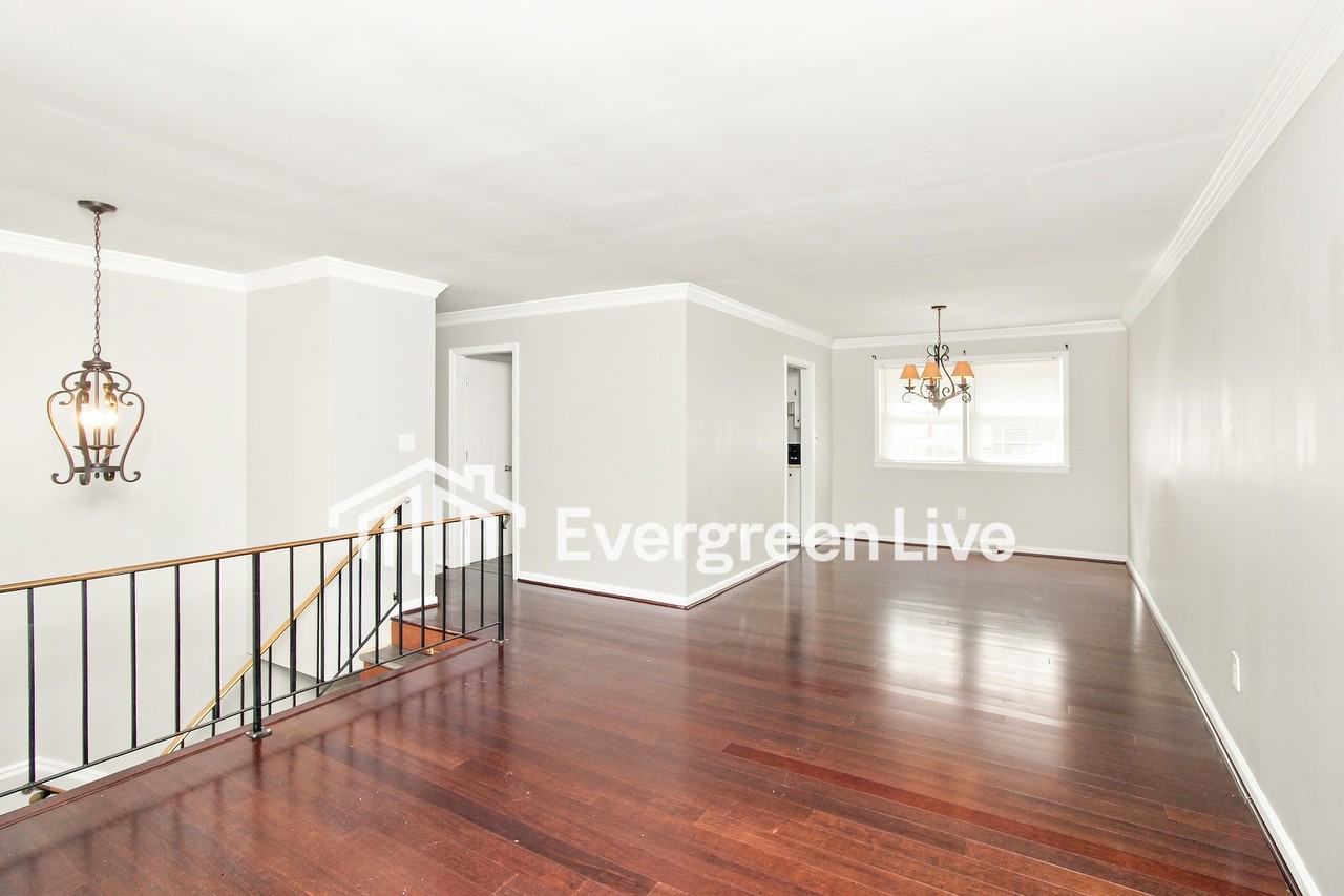 3012 Wildwood Ave - Photo 2 of 15