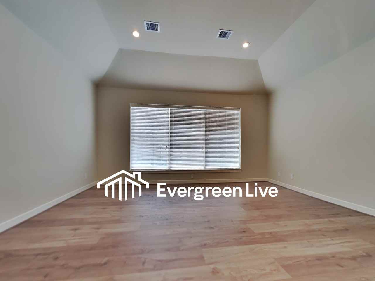 2610 Upper Quinn Way - Photo 3 of 14