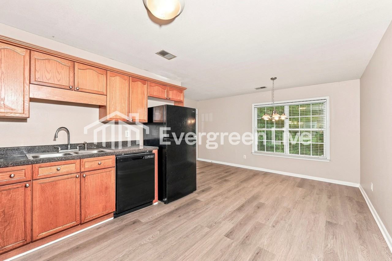 1839 Old Margaret Rd - Photo 7 of 16