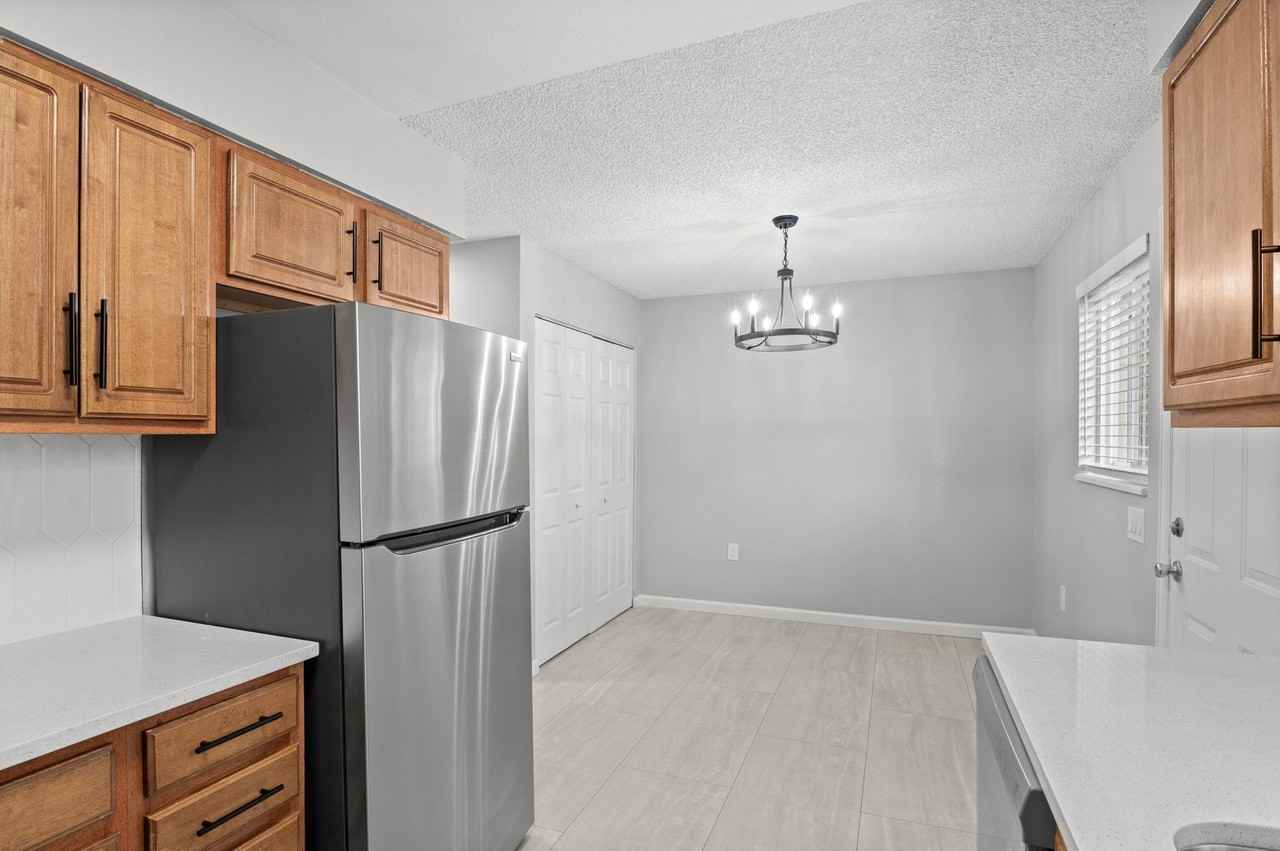 4th Avenue Townhomes - Photo 2 of 22