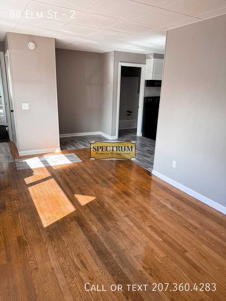 88 Elm St - Photo 3 of 7
