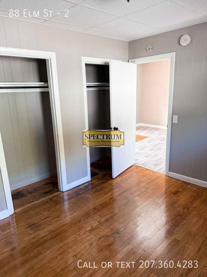 88 Elm St - Photo 4 of 7