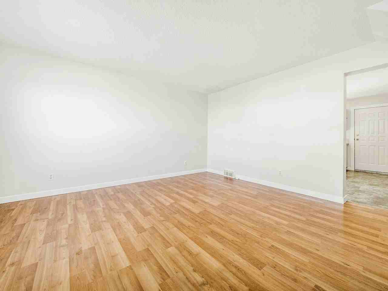 75 Mt Blakiston Rd W - Photo 5 of 26