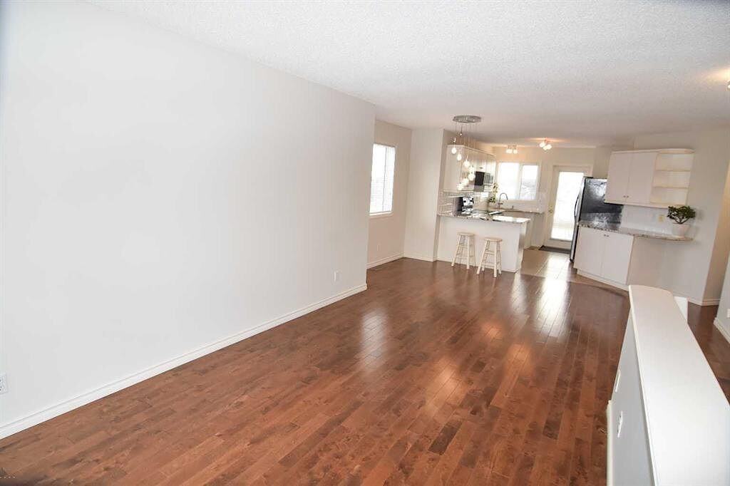 3 Somerglen Pl Sw - Photo 4 of 18