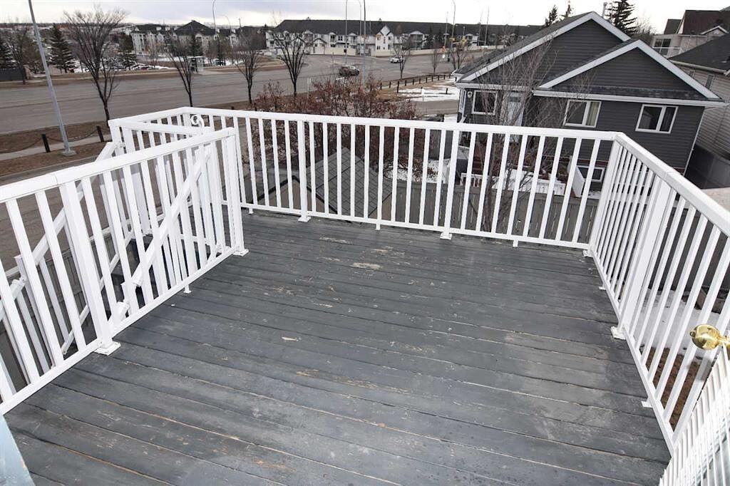 3 Somerglen Pl Sw - Photo 7 of 18