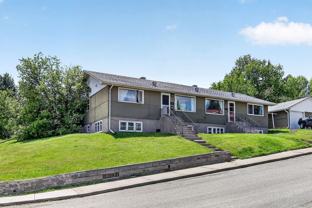 301 -301 46 Ave Sw - Photo 1 of 1