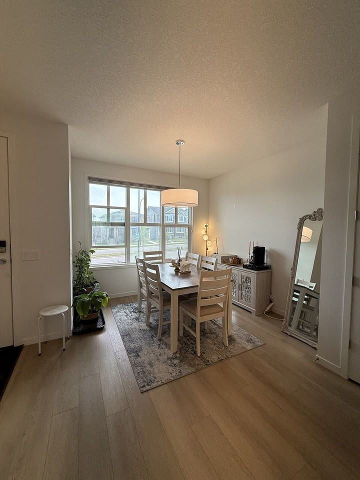 53 Edith Gate Nw - Photo 3 of 19