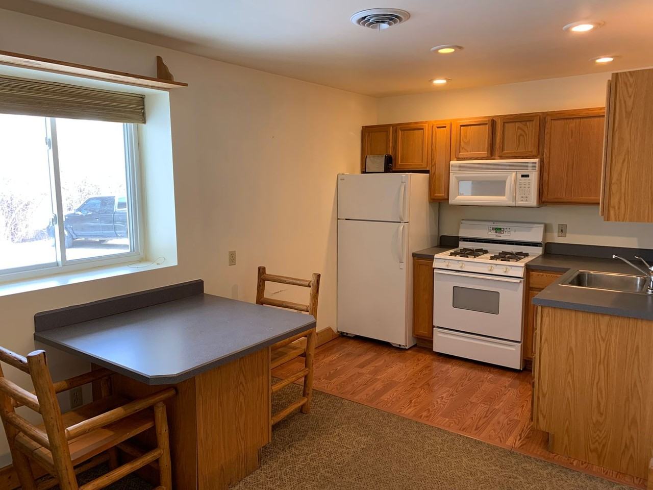 20 N Woodard Ave - Photo 7 of 12