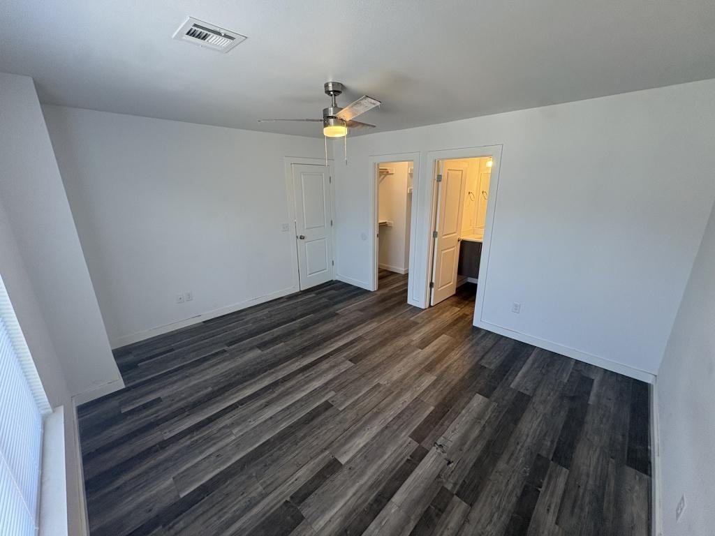 626 N College St - Photo 6 of 19