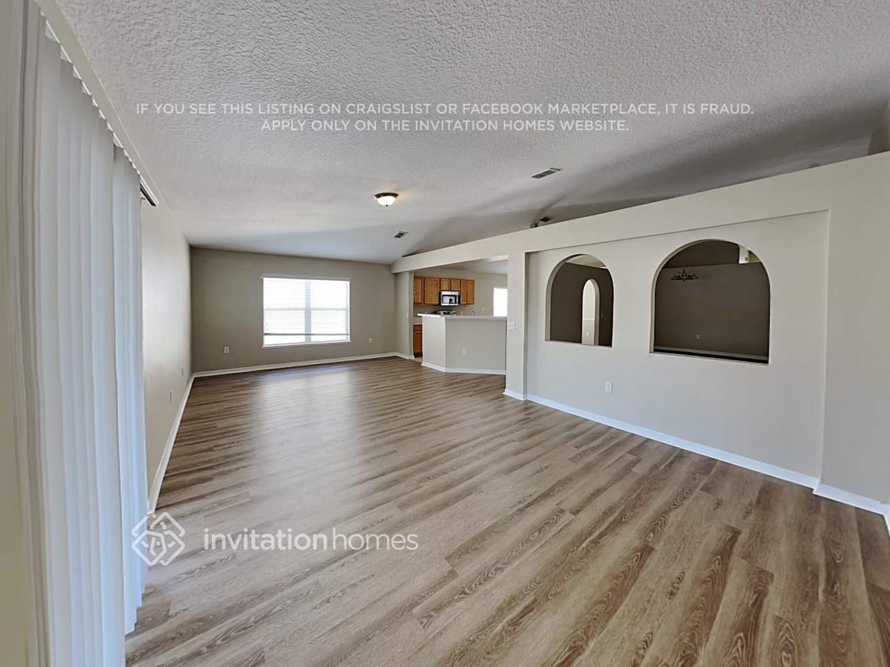 5241 Silver Thistle Ln - Photo 3 of 21