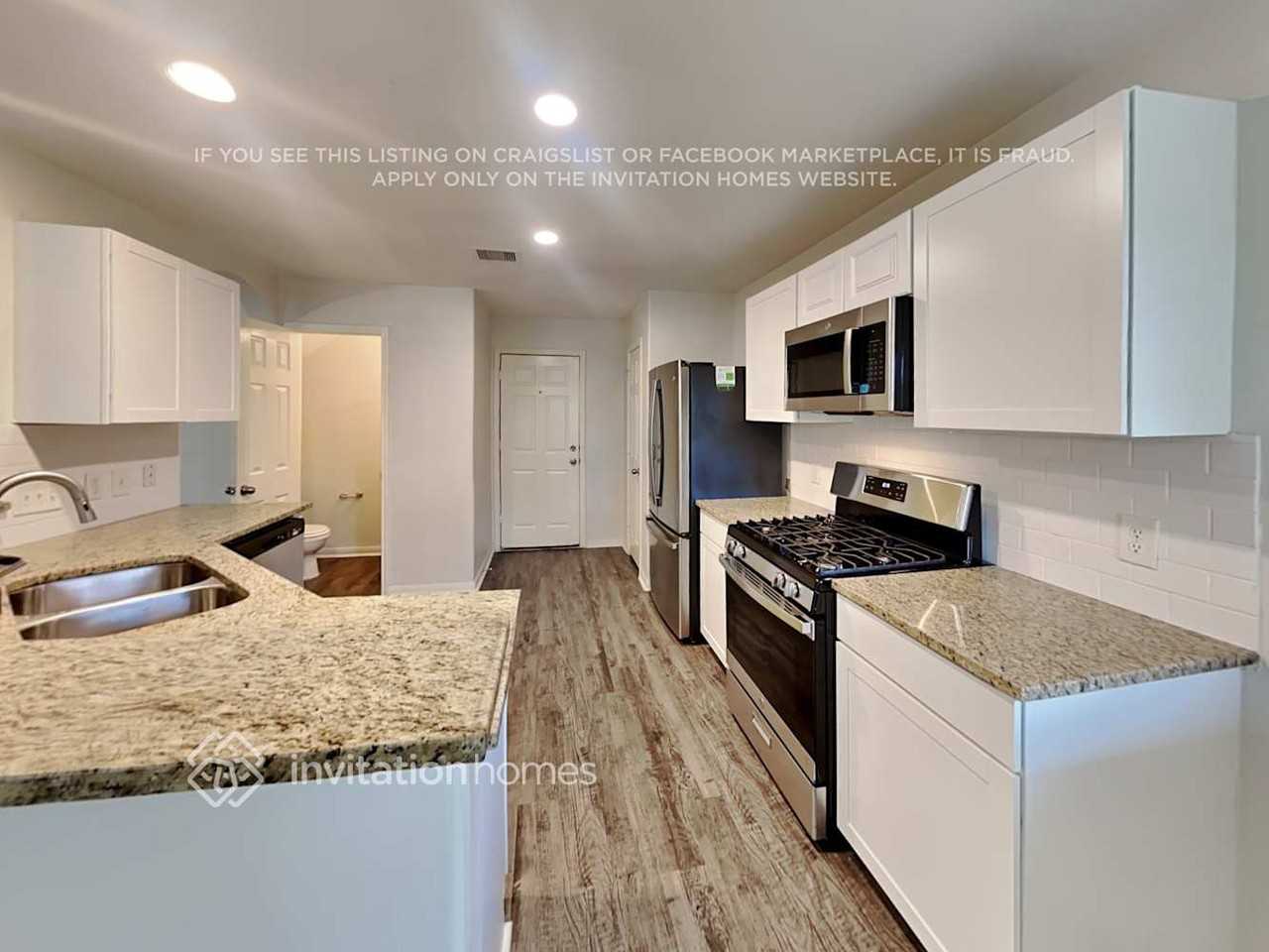 21503 Palma Grove Way - Photo 7 of 20