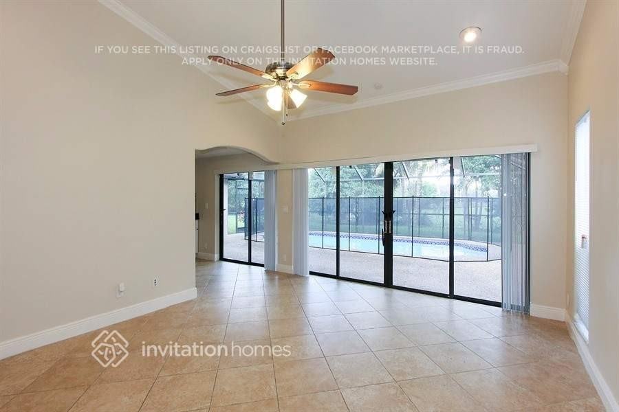 7002 Nw 38th St - Photo 7 of 21