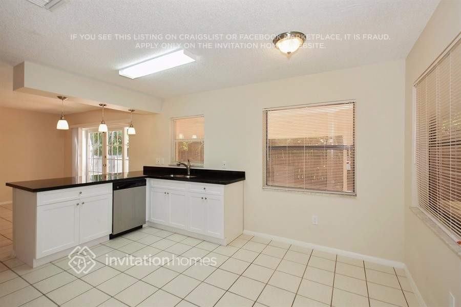 6998 Dearborn Pl - Photo 5 of 17