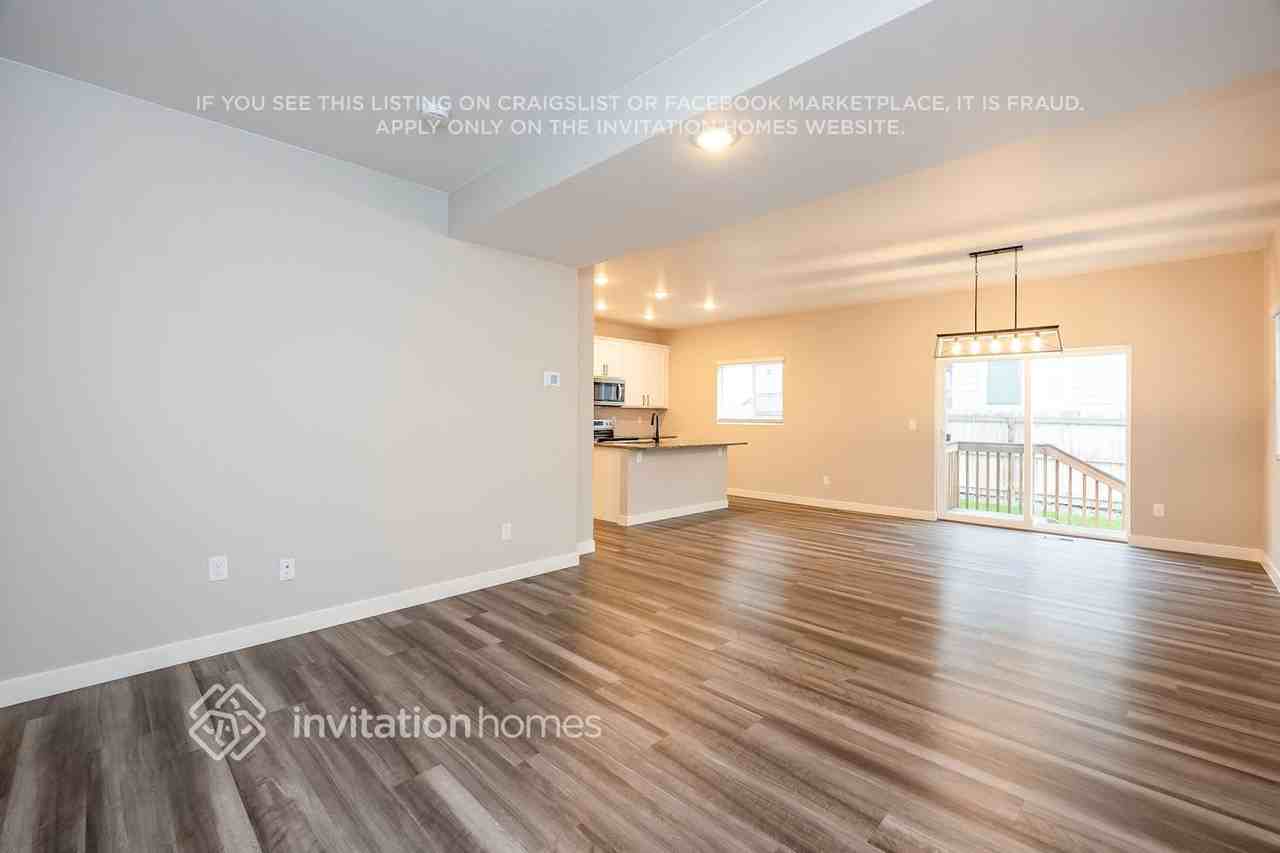 11203 Bufflehead Ln - Photo 4 of 18