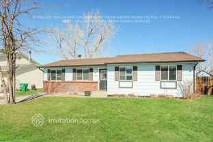 920 S Waco Way - Photo 1 of 1