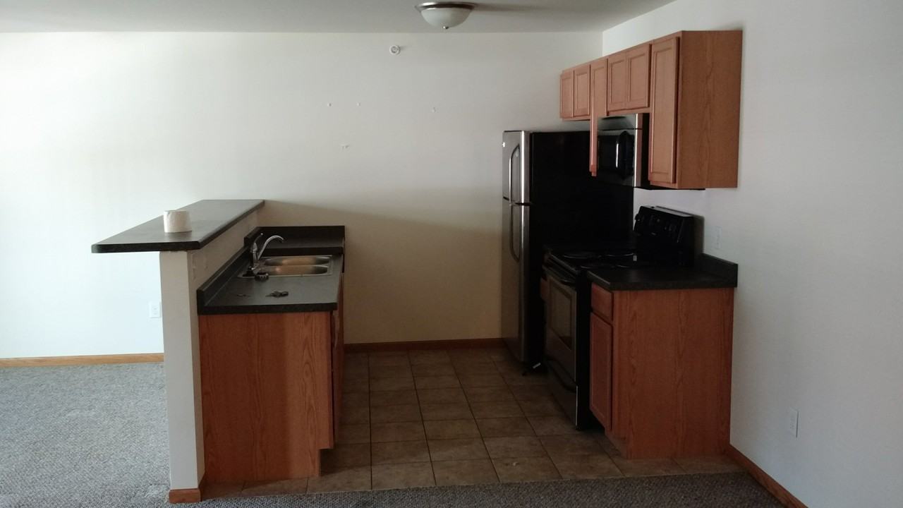 1528 W Main St #7 - Photo 2 of 9