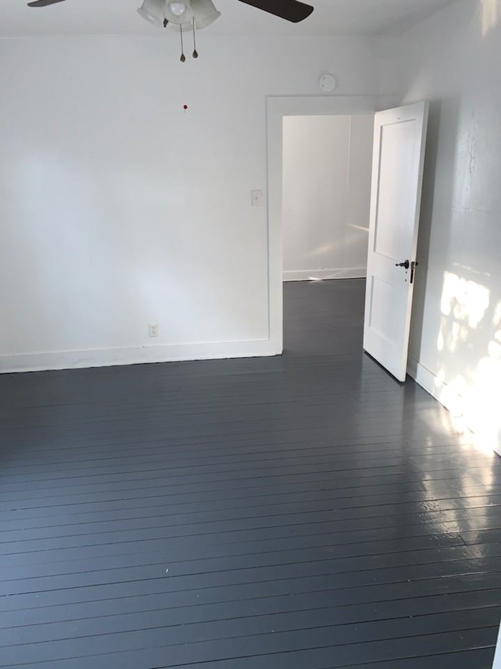 628 W Ave A, #A - Photo 6 of 10