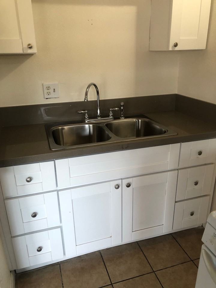 624 66th St - Photo 5 of 14
