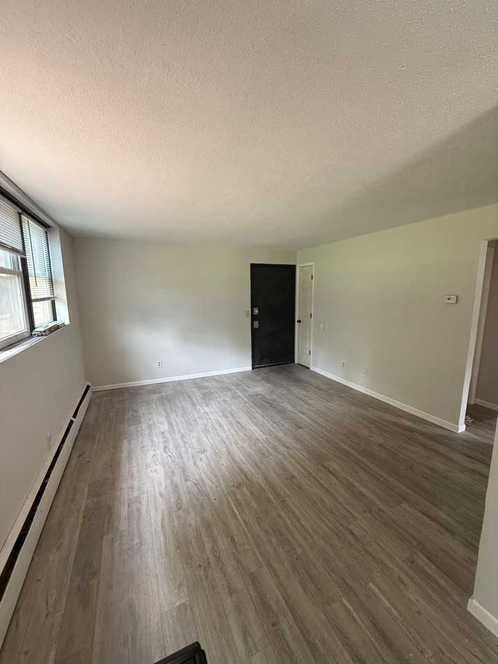 7616 69th Ave N #1 - Photo 2 of 7