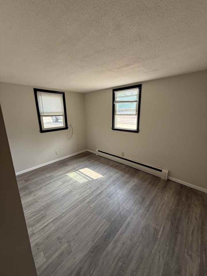 7616 69th Ave N #1 - Photo 6 of 7