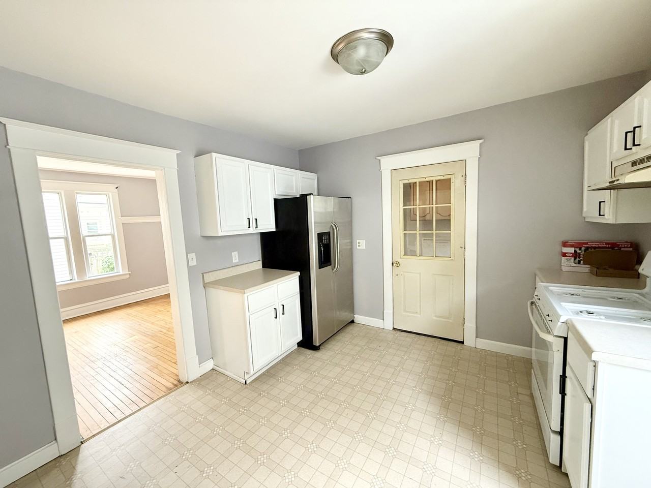 6628 20th Ave - Photo 5 of 9