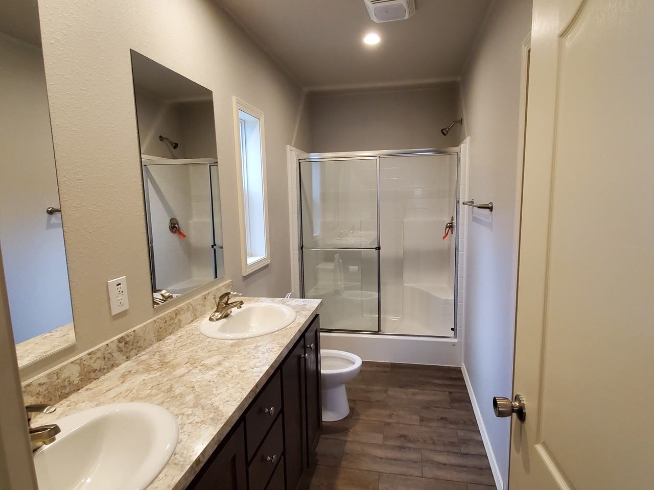 415 W Patterson Ave #5 - Photo 3 of 12
