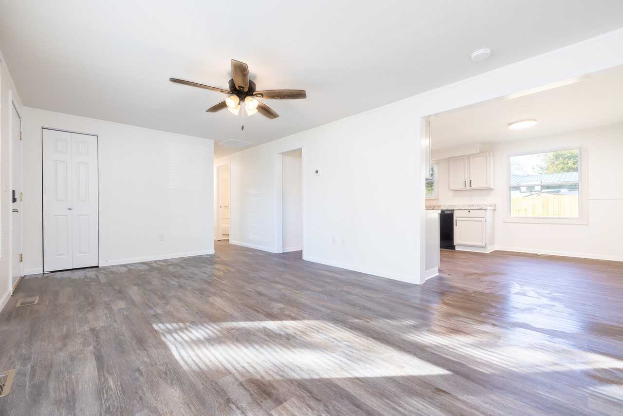526 Buckeye Ave - Photo 6 of 26