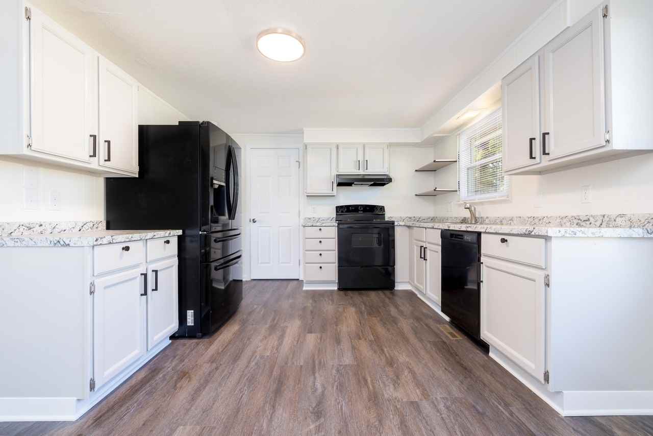 526 Buckeye Ave - Photo 7 of 26