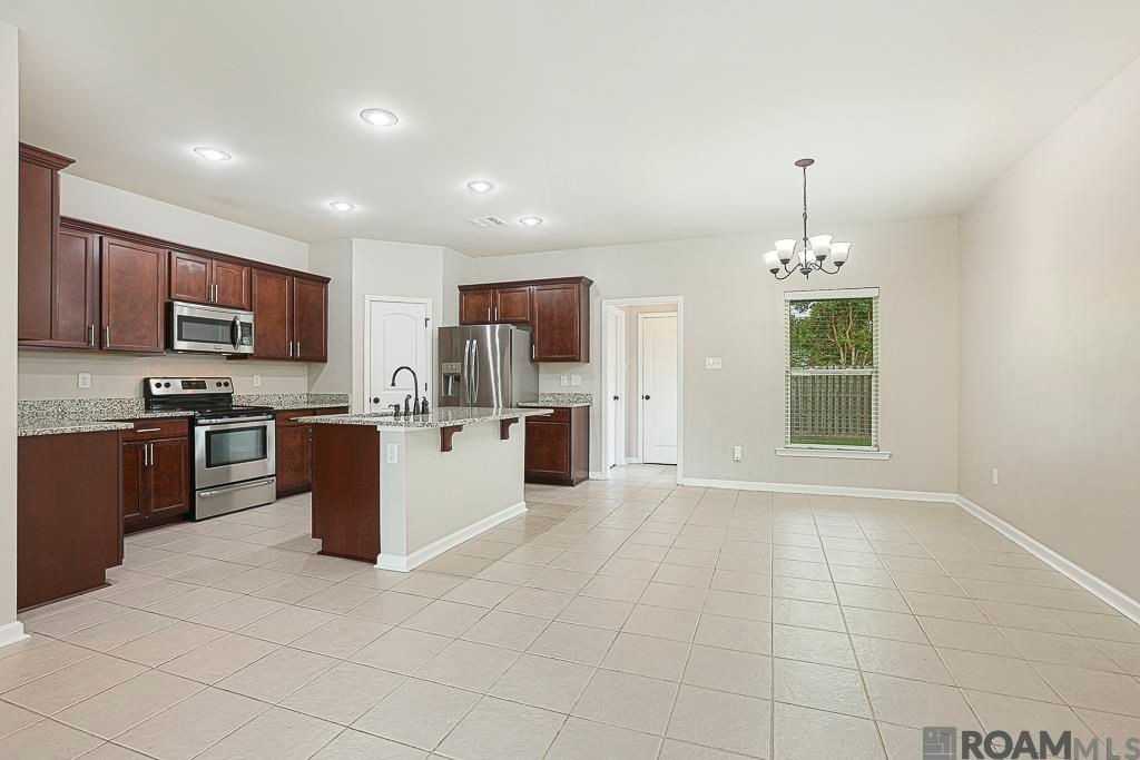 18317 Sunset Park Dr - Photo 6 of 24