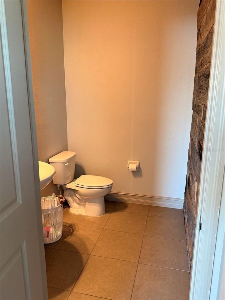 7623 Tuscan Bay Cir - Photo 5 of 12