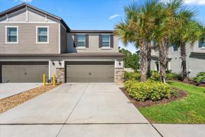 featured image of 8166 Crescent Oaks Dr