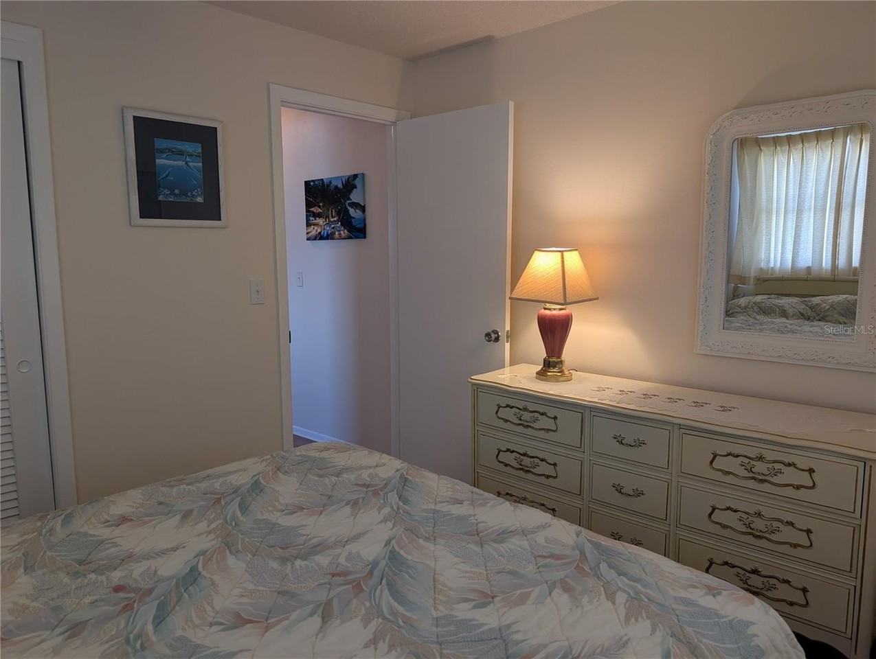 4450 93rd Ter N - Photo 5 of 41