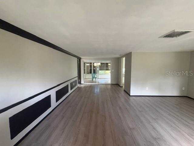 12517 Coffee Hill Row - Photo 3 of 18