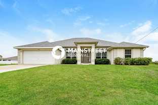 3909 Ne 9th Pl - Photo 1 of 1