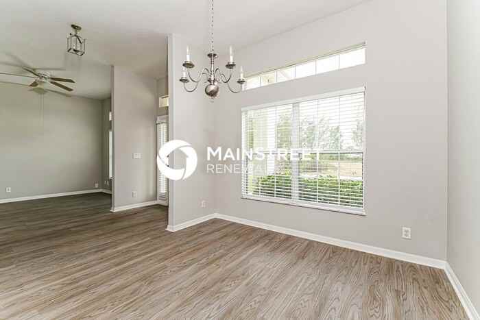 3909 Ne 9th Pl - Photo 5 of 16
