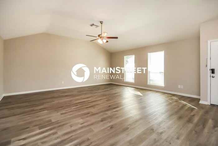 1414 Twining Oaks Ln - Photo 5 of 16