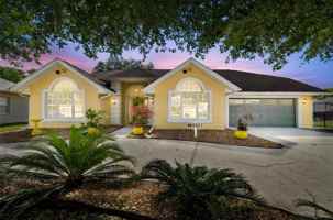featured image of 12728 Flamingo Pkwy