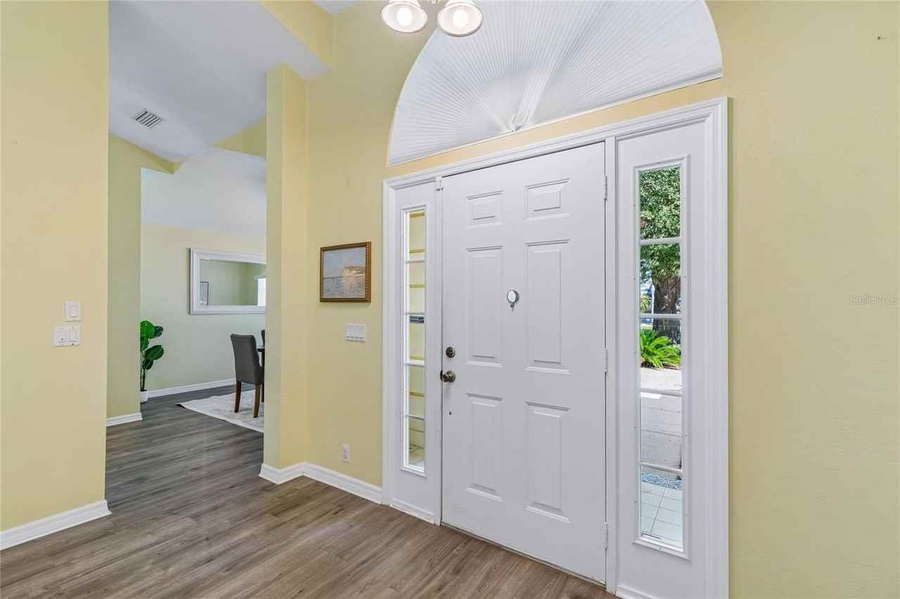 12728 Flamingo Pkwy - Photo 5 of 50