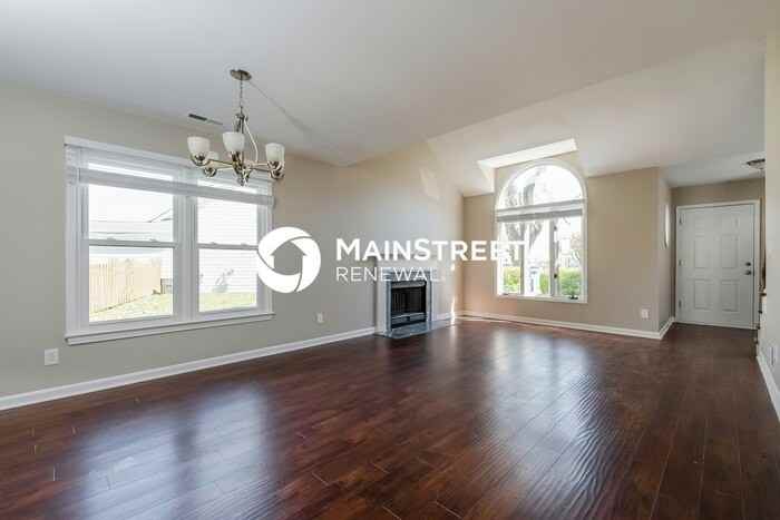 4517 Spring Bay Ct - Photo 5 of 17