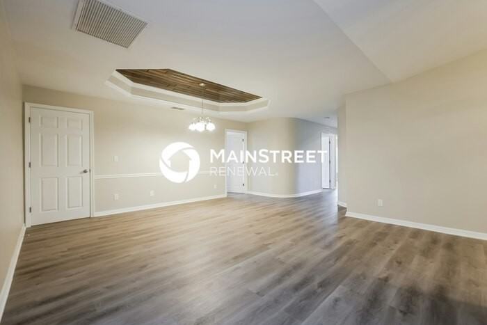 3855 Heyburn St - Photo 4 of 16