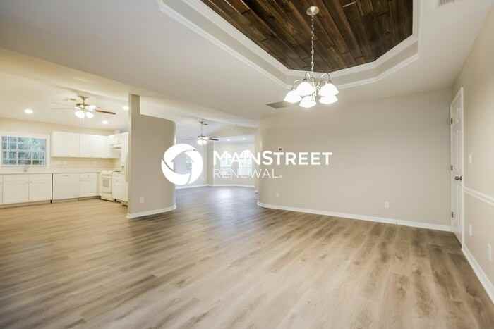 3855 Heyburn St - Photo 6 of 16